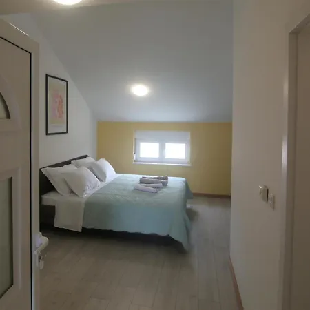 Muzo Appartement Betina (Sibenik-Knin)