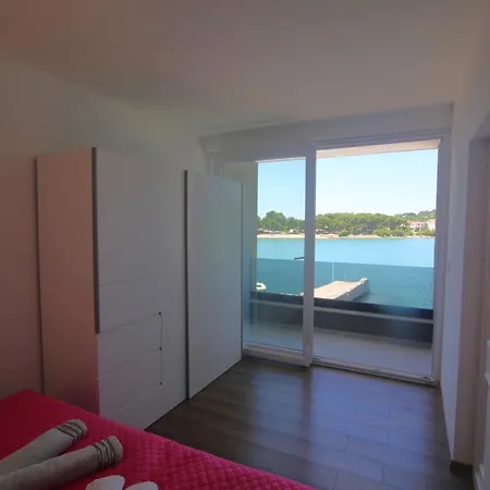 Muzo Apartment