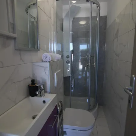 Muzo Apartment Betina (Sibenik-Knin)