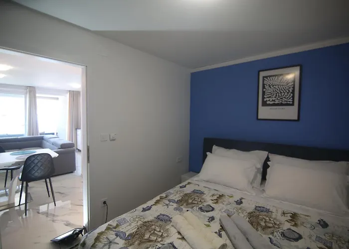 Muzo Betina (Sibenik-Knin)